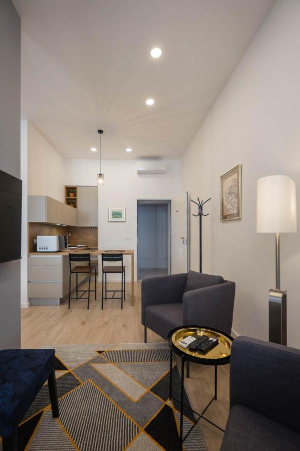 Appartamento Downtown Excelsior Zagabria Esterno foto